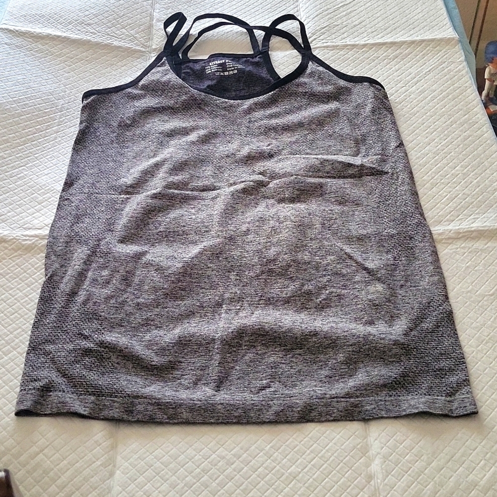 Tank top - Picture 3 of 6